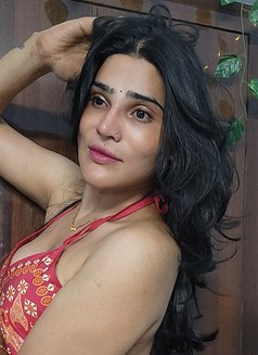 Madhapur Queen - Transsexual escort in Hyderabad Photo 3 of 3