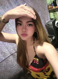 Thea Smith - Transsexual escort in Manila Photo 11 of 11