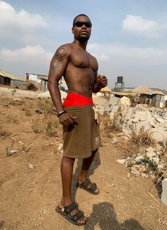Theboynextdurr - Male escort in Accra Photo 1 of 3