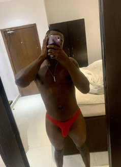 Theboynextdurr - Male escort in Accra Photo 3 of 3