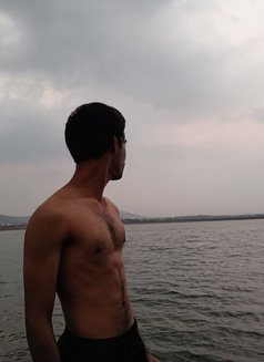 Thebrownguy23 - Acompañantes masculino in Pune Photo 5 of 8