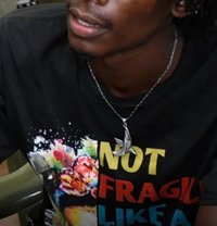 theGinn - masseur in Mombasa