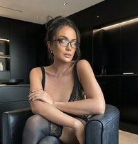 TheGreatGatsby.just landed - Transsexual escort in Nagoya