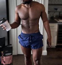 Thelma - Acompañantes masculino in Dubai