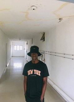 Thembokuhle - Male escort in Durban Photo 5 of 7