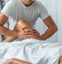 Themindfulkneed - masseur in Navi Mumbai Photo 1 of 3
