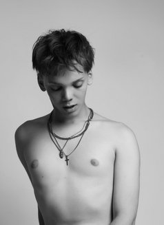 Theodore - Acompañantes masculino in İstanbul Photo 8 of 8