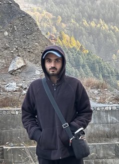 Therapist - Male escort in Islamabad Photo 15 of 20