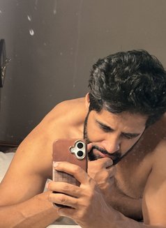 Therapist Professional - masseur in Gurgaon Photo 15 of 17