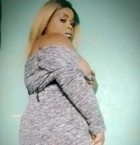 Theshortqueen - escort in Johannesburg