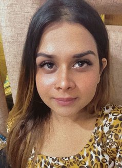 Thevelvetnoor - Transsexual escort in New Delhi Photo 1 of 1
