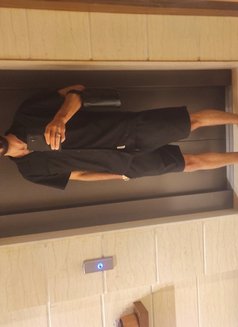 Thewolfdom - Male escort in Beirut Photo 1 of 10