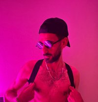 HotDomVisitor - Male escort in Beirut