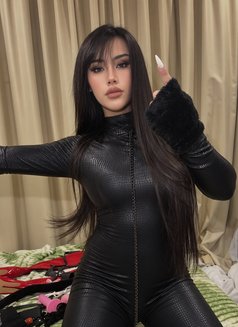 They both had great sex in the 69 positi - masseuse in Al Manama Photo 21 of 21