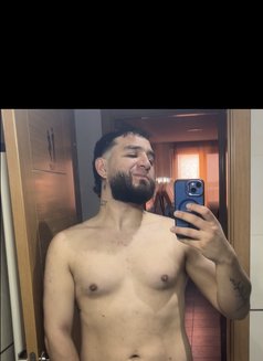 Thiago - Male escort in Amsterdam Photo 2 of 2