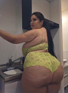 Thick angel just arrived - puta in Okinawa Island Photo 2 of 14