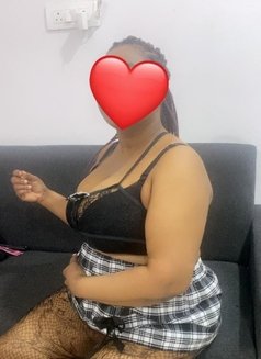 Thick Boobs Maria Available Now - puta in Hyderabad Photo 6 of 6