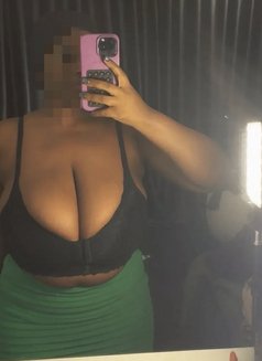 Thick Brennie - escort in Jaipur Photo 4 of 6