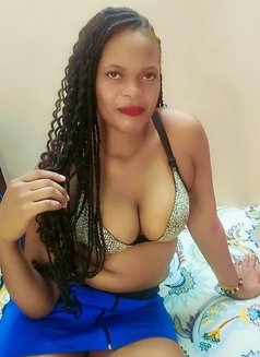 Thick Curvy Rinah Ready to Meet & Fuck - puta in Chennai Photo 1 of 3