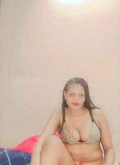 Thick Curvy Rinah Ready to Meet & Fuck - puta in Chennai Photo 3 of 3