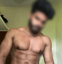 Hot handsome got big one 🥵 - Male escort in Chennai