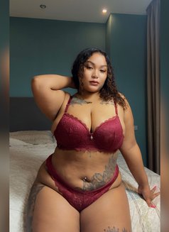 Thick girl be there on 14th - puta in Okinawa Island Photo 10 of 11