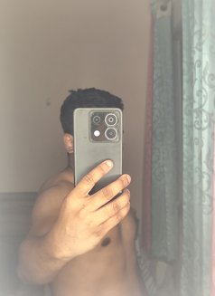 Thick Guy - Acompañantes masculino in Mumbai Photo 4 of 6