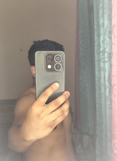 Thick Guy - Acompañantes masculino in Mumbai Photo 6 of 6