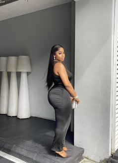 Thickgurl - escort in Accra Photo 2 of 4