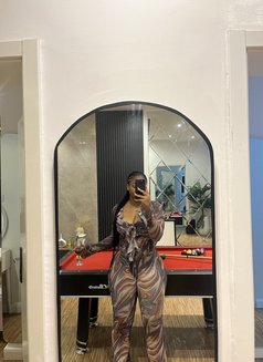 Thickgurl - escort in Accra Photo 3 of 4