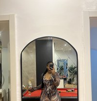 Thickgurl - escort in Accra