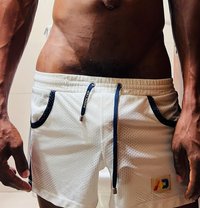 Thicksexzy - Male escort in Dubai