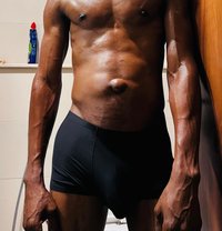Thicksexzy - Male escort in Dubai