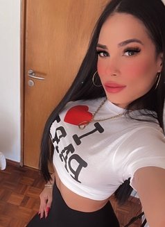 Thifanny Aboul Hot Colombian Shemale - Acompañantes transexual in Dubai Photo 6 of 15