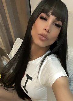 Thifanny - Acompañantes transexual in Dubai Photo 15 of 19