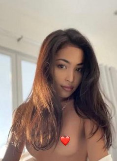 Thighpussy!stunning!sup3 Rkinky! - escort in Singapore Photo 3 of 8