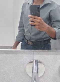 Thinuk (femdom lover) - Acompañantes masculino in Colombo Photo 2 of 2