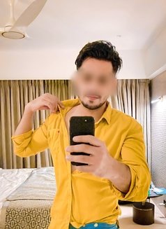 This Side Independent Ek@nsh - Male escort in Bangalore Photo 1 of 7