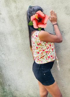 Thishu - escort in Colombo Photo 5 of 5