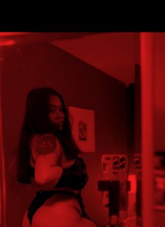 Thita sweet just arrived - escort in Okinawa Island Photo 5 of 8