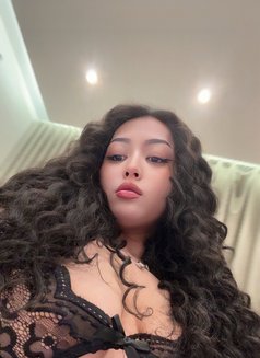 Thiwa - escort in Riyadh Photo 11 of 14