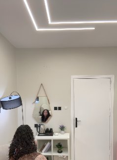 Thiwa - companion in Riyadh Photo 13 of 14