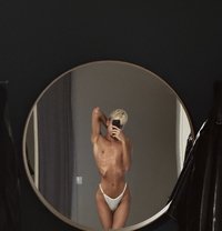 Thomas Hott - Male escort in Dubai