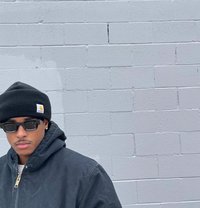 Thomas For Ladies and couples - Male escort in Abu Dhabi