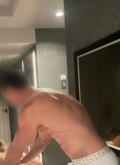 Thomas Thick - Male escort in Melbourne Photo 2 of 4