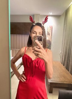 Thong Thong - Acompañantes transexual in Taipei Photo 4 of 6