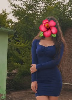 Threesha/ independent girl/ VIP customer - escort in Colombo Photo 5 of 11