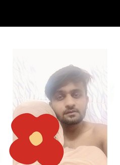 Threesome Boy Raaj 24×7 Male iscort - Acompañantes masculino in New Delhi Photo 9 of 13