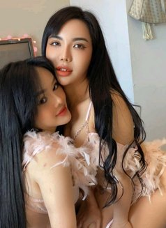 Threesome - puta in Buraidah Photo 1 of 4