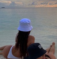 Threesome session..Dubai Marina - escort in Dubai